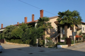 Apartments with a parking space Novigrad - 2551  Новиград